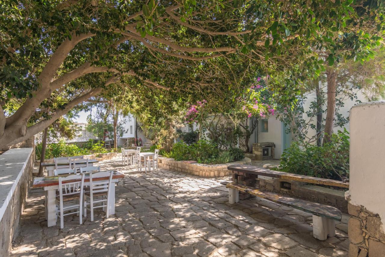 Thalassitra Village Hotel Adamantas  Exterior foto